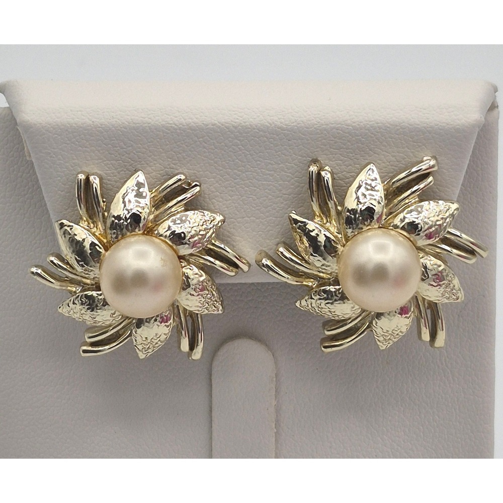 Vintage Marvella Clip On Earrings Gold Tone Faux Pearl Sunburst Floral Signed